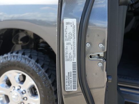 Used 2024 RAM 2500 Big Horn AWD/4WD image 29