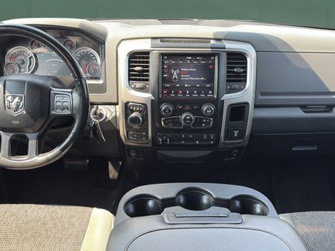 Used 2018 RAM 1500 Big Horn AWD/4WD image 19