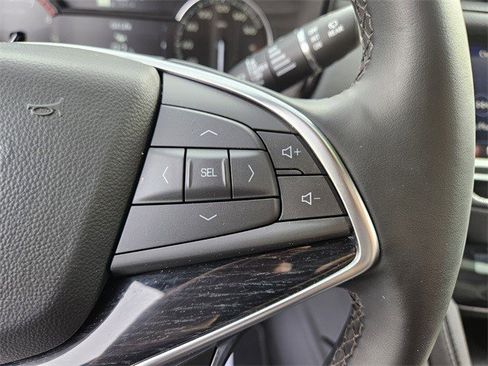 Certified 2025 Cadillac XT5 Premium Luxury image 25