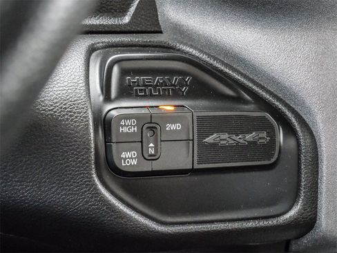 Used 2024 RAM 2500 Tradesman w/ Chrome Appearance Group image 29