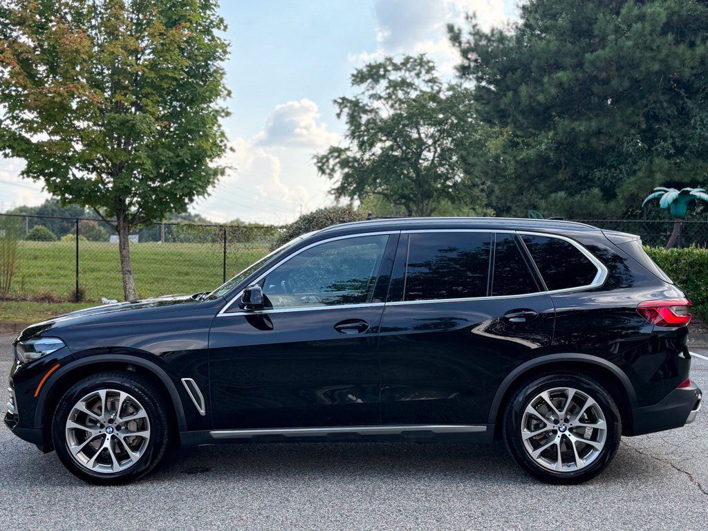 Used 2020 BMW X5 sDrive40i w/ Convenience Package RWD image 2