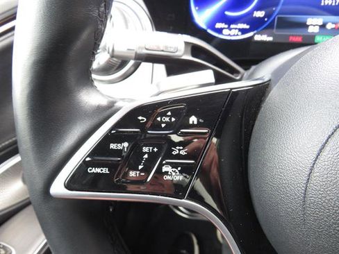 Certified 2023 Mercedes-Benz EQS 580 4MATIC SUV w/ Exclusive Trim Package image 11