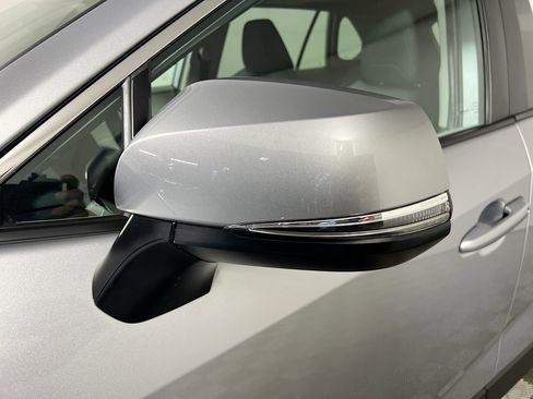 Used 2025 Toyota RAV4 XLE w/ Convenience Package FWD image 13