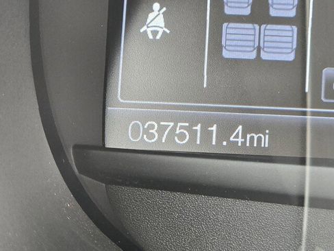 Used 2024 Ford Edge ST w/ Cold Weather Package image 25