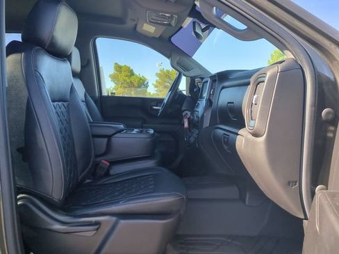 Used 2022 Chevrolet Silverado 2500 Custom w/ Custom Value Package AWD/4WD image 35
