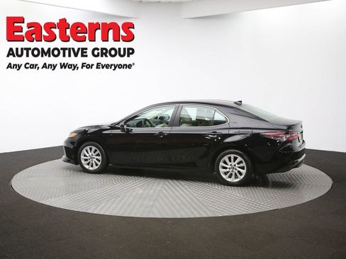 Used 2023 Toyota Camry LE image 59