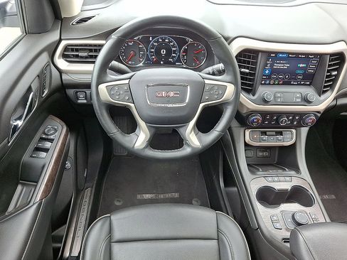 Certified 2023 GMC Acadia Denali w/ Denali Technology Package AWD/4WD image 21
