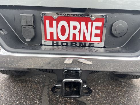 New 2026 GMC Sierra 2500 SLT AWD/4WD image 14