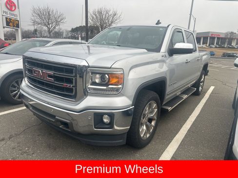 Used 2015 GMC Sierra 1500 SLT w/ SLT Crew Cab Value Package image 10