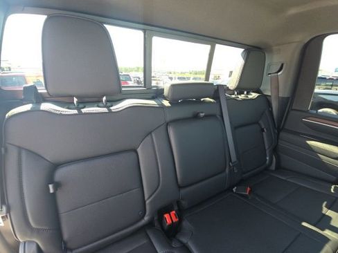 Used 2025 GMC Sierra 2500 Denali w/ Denali Reserve Package image 15