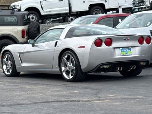 Used 2007 Chevrolet Corvette Coupe w/ Preferred Equipment Group image 6