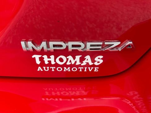 Certified 2025 Subaru Impreza 2.0i image 11
