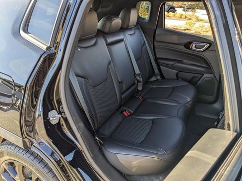 New 2026 Jeep Compass Latitude image 40