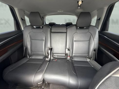 Used 2018 Acura MDX SH-AWD image 11