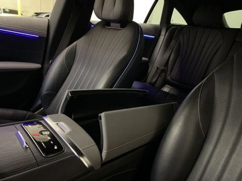 Used 2023 Mercedes-Benz EQS 580 4MATIC Sedan image 61