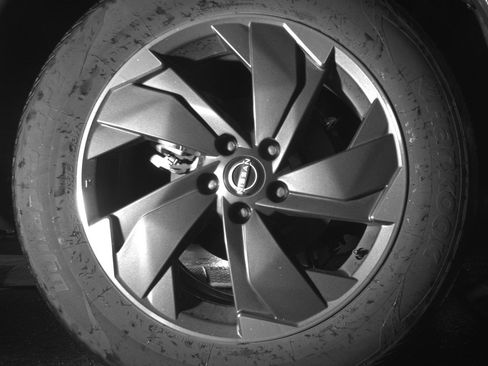 Used 2025 Nissan Rogue SV AWD/4WD image 15