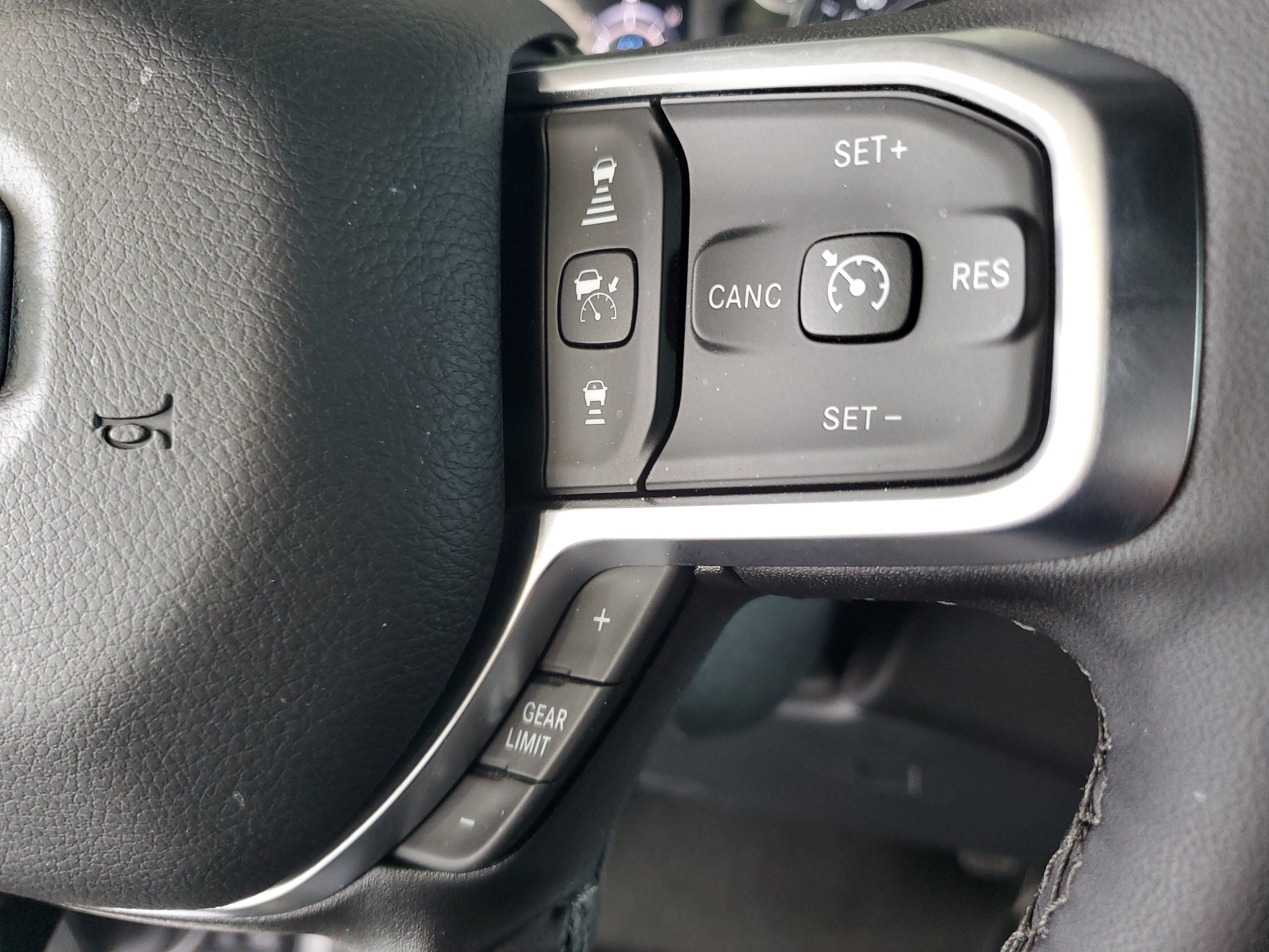 New 2025 RAM 2500 Big Horn AWD/4WD image 23