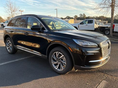 New 2026 Lincoln Corsair Premiere image 12