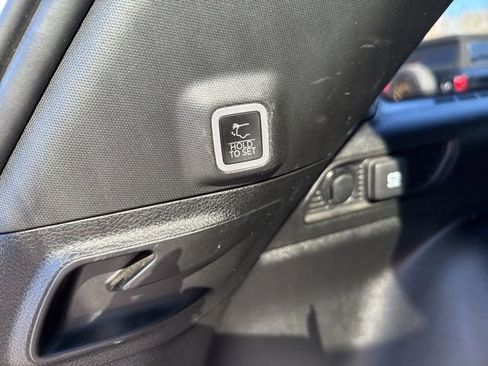 Used 2023 Jeep Grand Cherokee Altitude image 7