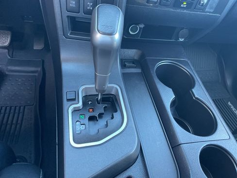 Used 2019 Toyota Sequoia TRD Sport w/ TRD Sport Premium Package image 13