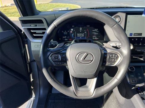 Certified 2024 Lexus GX 550 image 12