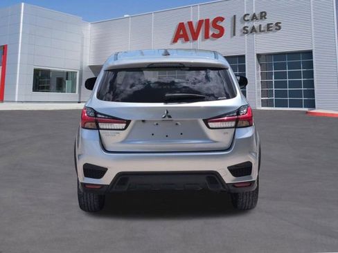 Used 2025 Mitsubishi Outlander Sport SE AWD/4WD image 7