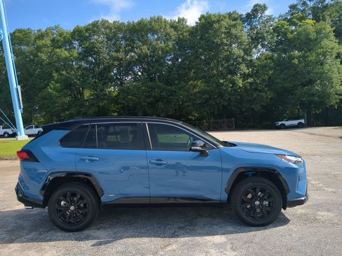 Used 2024 Toyota RAV4 XSE w/ Weather Package AWD/4WD image 2