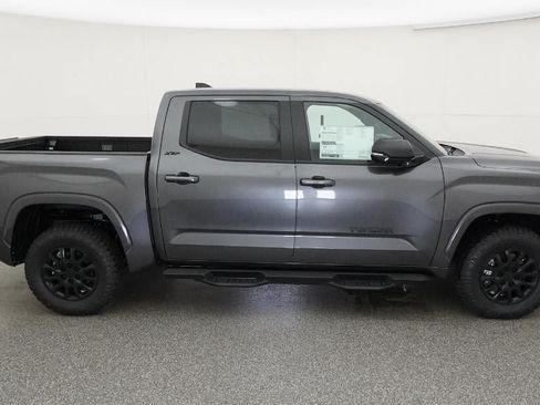 New 2026 Toyota Tundra SR5 AWD/4WD image 11