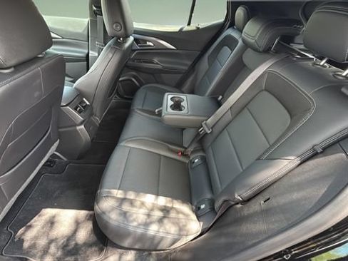 Used 2024 Chevrolet Equinox EV LT AWD/4WD image 18