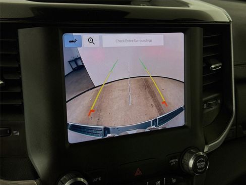 Used 2022 RAM 1500 Laramie w/ Sport Appearance Package image 6