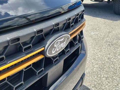 Certified 2025 Ford Maverick Tremor AWD/4WD image 8
