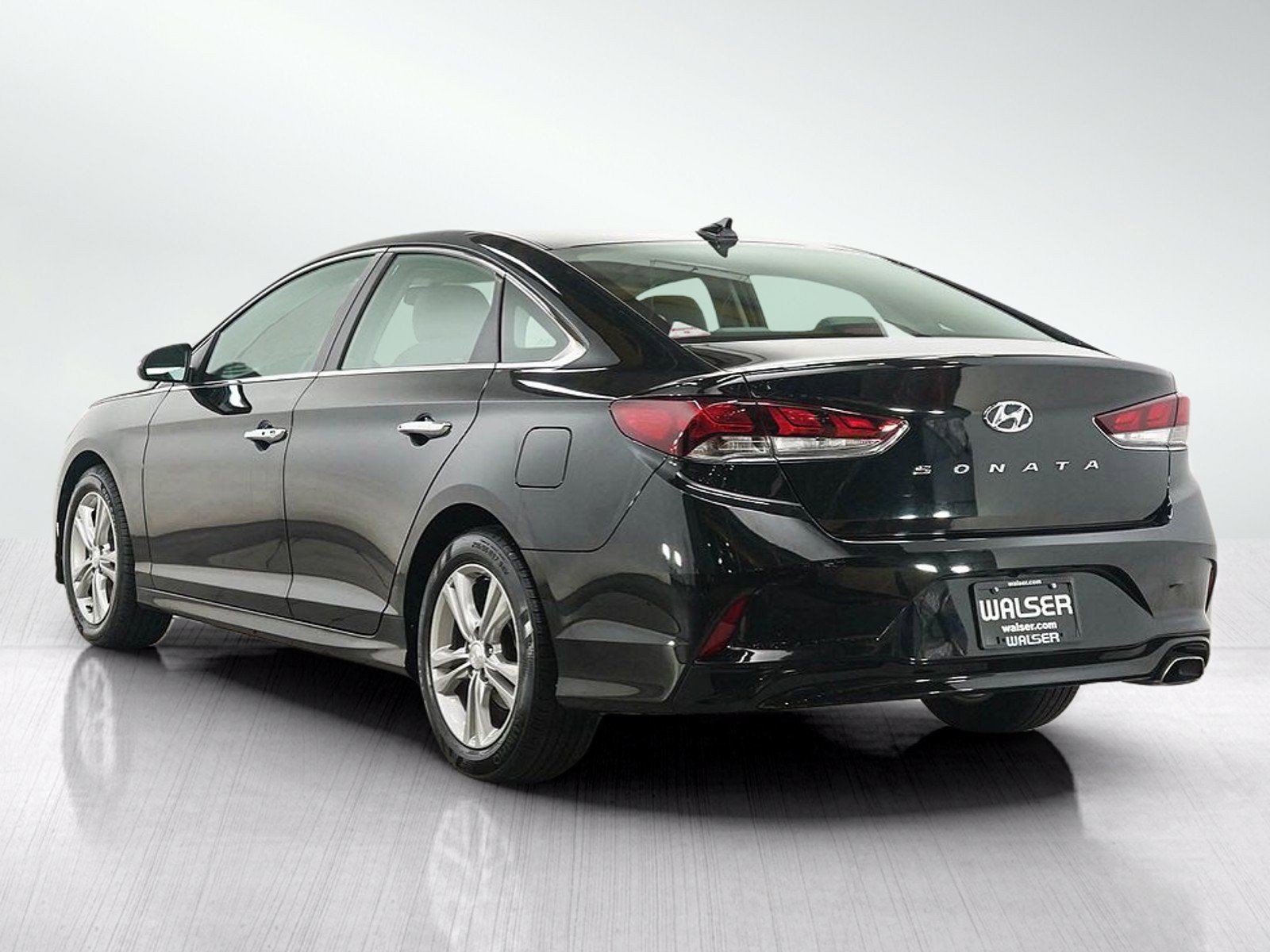 Used 2019 Hyundai Sonata SEL FWD image 3