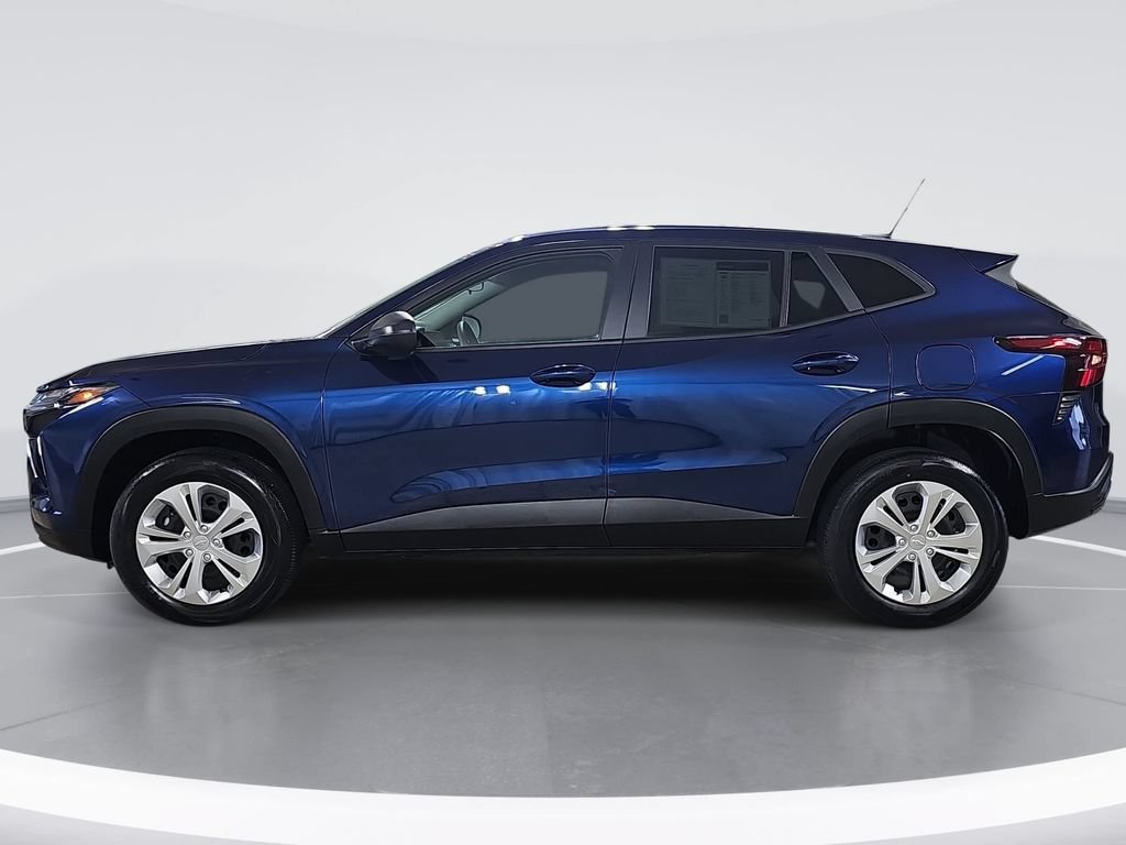 Certified 2024 Chevrolet Trax LS FWD image 7
