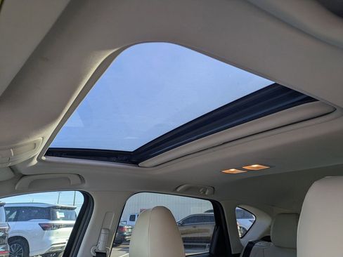 Used 2018 MAZDA CX-5 Touring w/ Preferred Equipment Package image 21