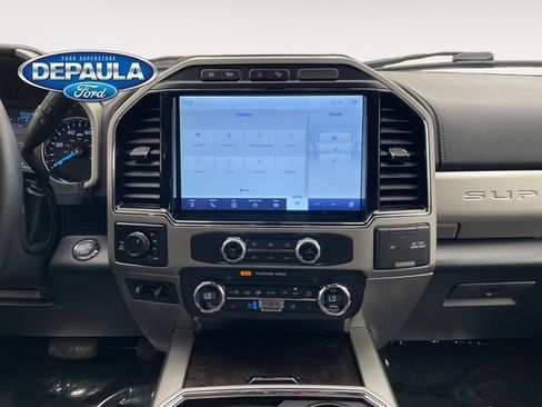Used 2022 Ford F350 Lariat w/ Lariat Ultimate Package AWD/4WD image 14