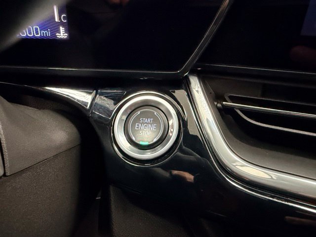 Certified 2024 Chevrolet Trax RS w/ Sunroof Package FWD image 13