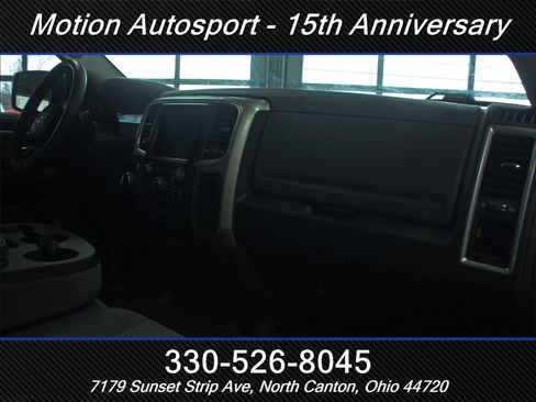 Used 2019 RAM 1500 Classic SLT w/ Black Appearance Group image 31