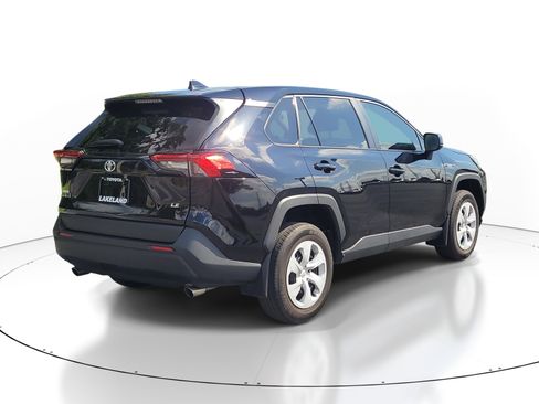 Certified 2025 Toyota RAV4 LE FWD image 7