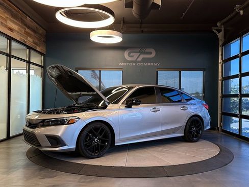 Used 2022 Honda Civic Sport image 24