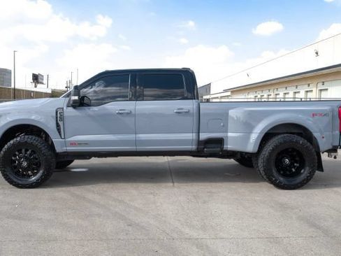 Used 2024 Ford F350 Limited w/ FX4 Off-Road Package AWD/4WD image 16
