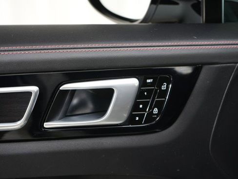 Used 2021 Porsche Cayenne GTS image 37