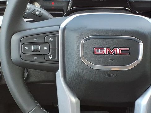 New 2026 GMC Sierra 3500 SLE w/ SLE Value Package AWD/4WD image 6