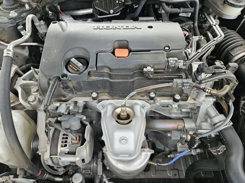 Used 2023 Honda Civic Sport image 33