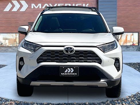 Used 2021 Toyota RAV4 Limited AWD/4WD image 2