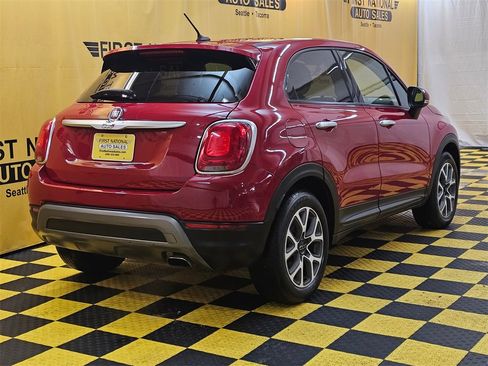 Used 2017 FIAT 500X Trekking image 3