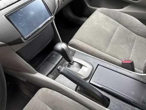 Used 2010 Honda Accord EX image 21