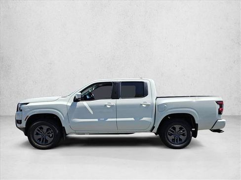 New 2026 Nissan Frontier SV w/ Tow Package AWD/4WD image 5