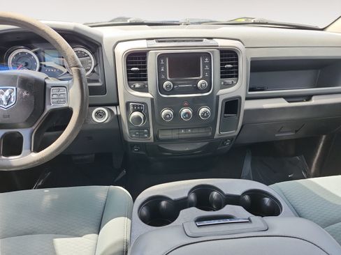Used 2019 RAM 1500 Express w/ Express Value Package AWD/4WD image 11
