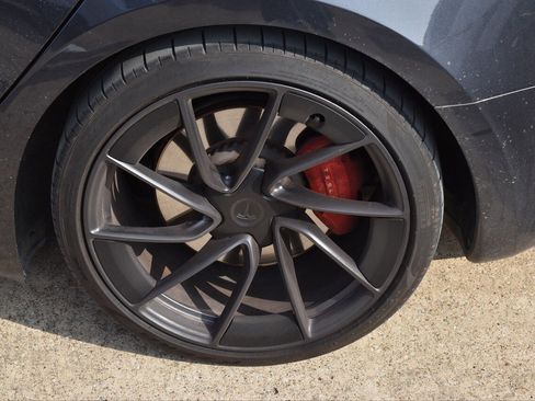 Used 2024 Tesla Model 3 Performance image 13