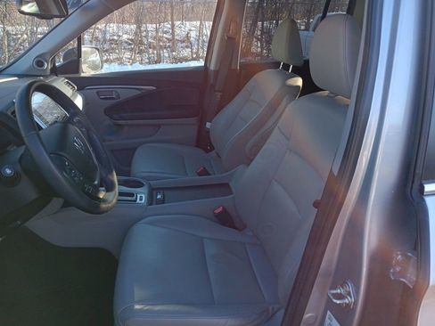 Used 2019 Honda Ridgeline RTL-T image 12